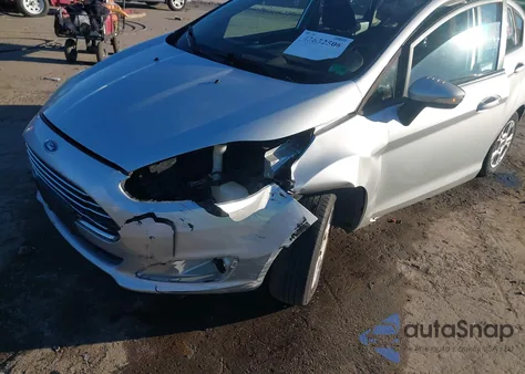 2015 Ford Fiesta Se из США, поврежденный, VIN 3FADP4EJ4FM111037